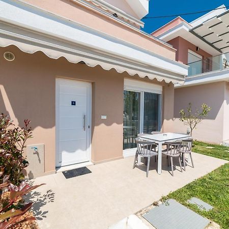 Dionysos Residential Complex Apartment Ofrínion Exterior photo