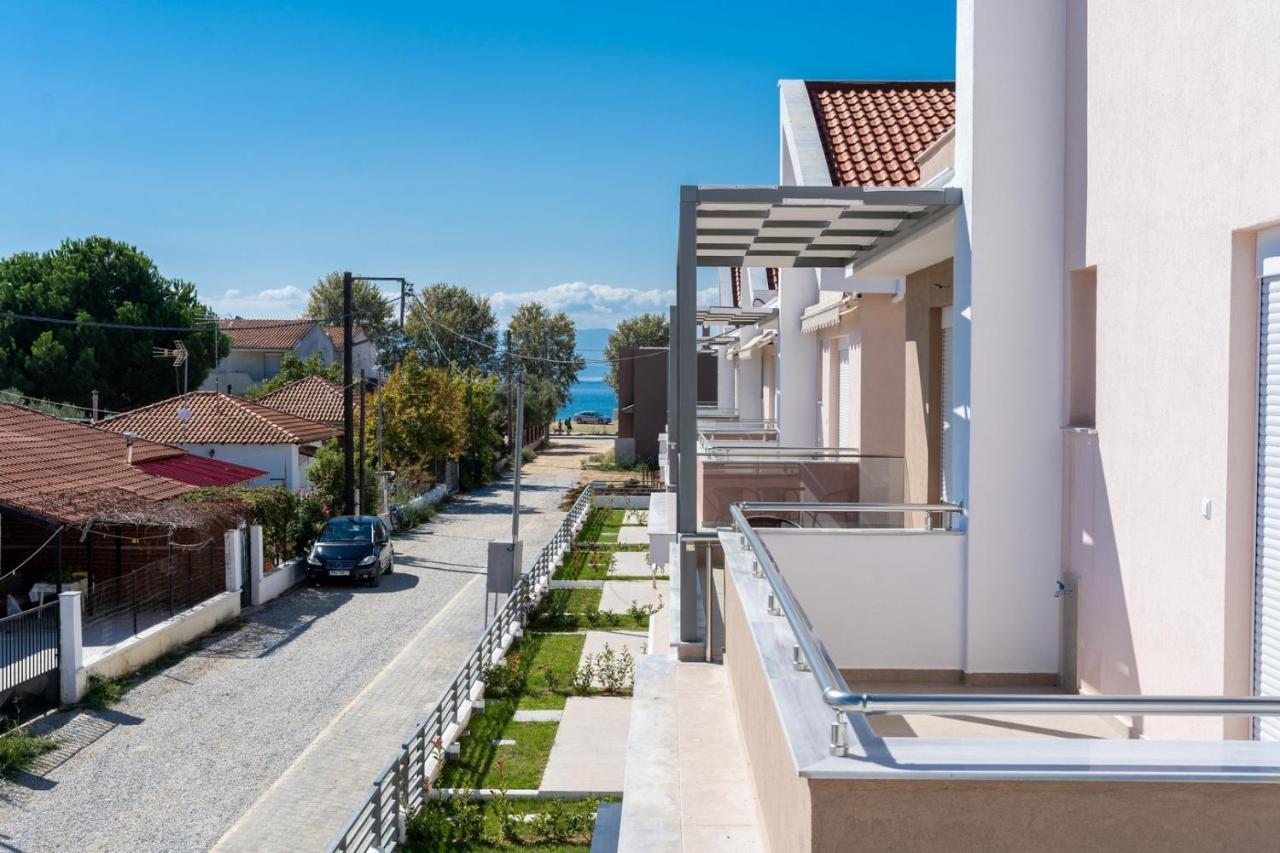 Dionysos Residential Complex Apartment Ofrínion Exterior photo