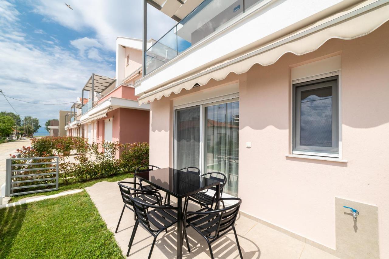 Dionysos Residential Complex Apartment Ofrínion Exterior photo
